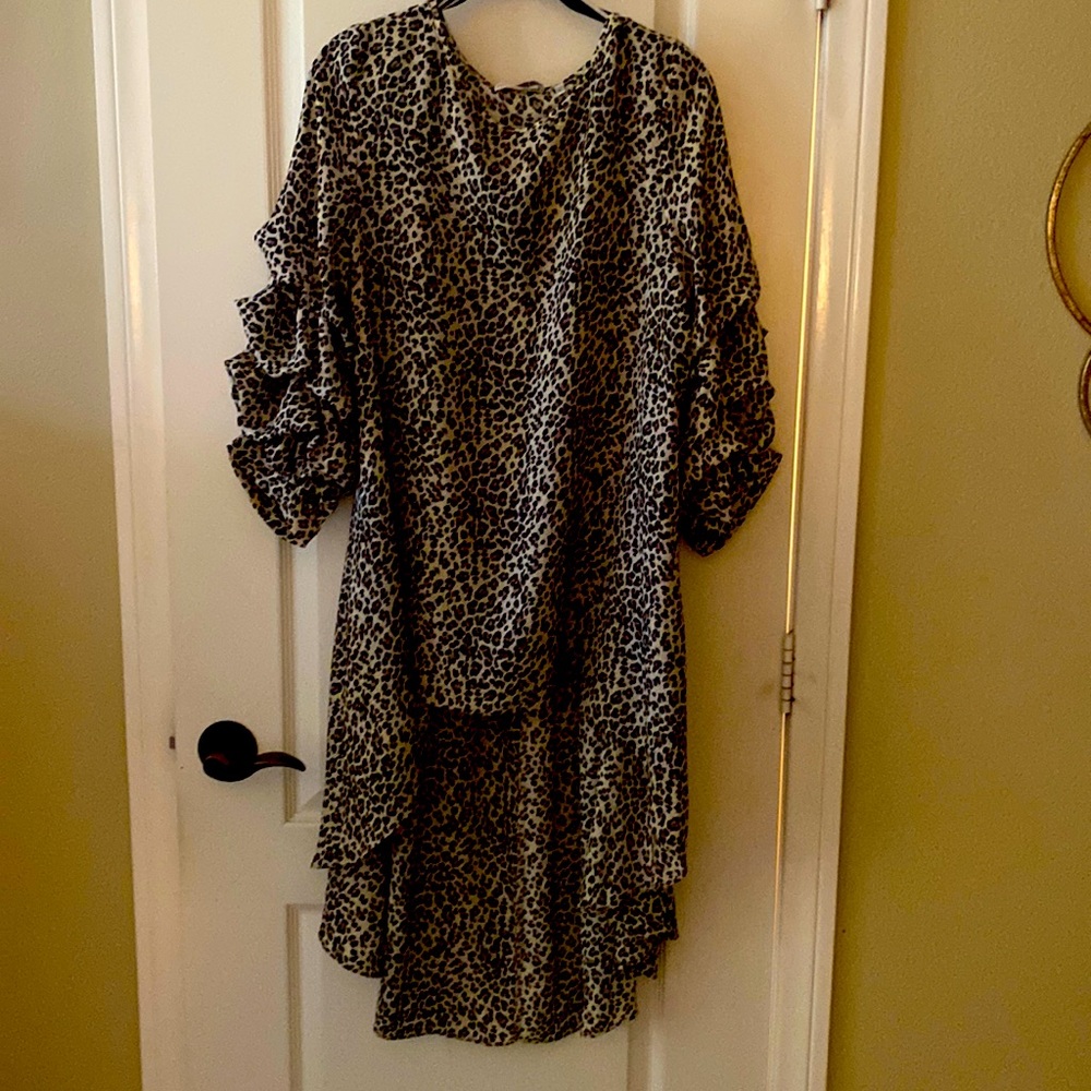 Animal print tunic top